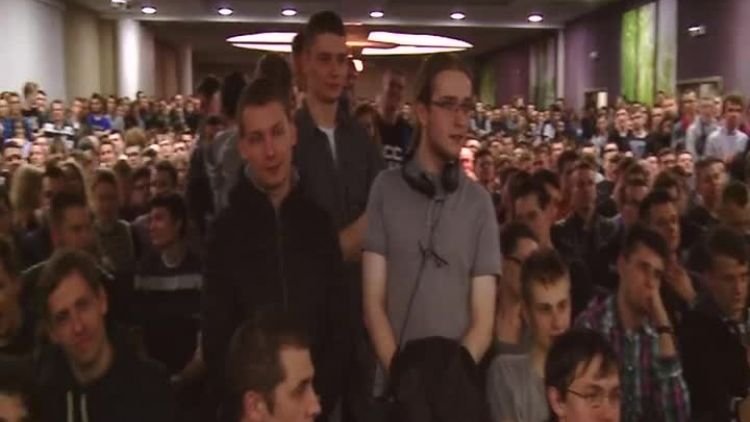 korwin_victoria_27_03.mp4