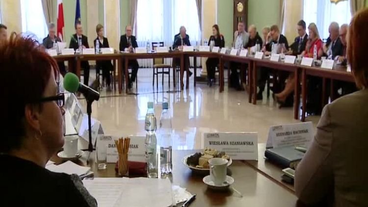 pielegniarki_logo.mp4