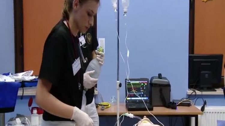 logo_medyczny_lesze.mp4