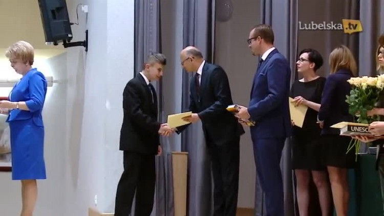 stypendia_prezydenta_