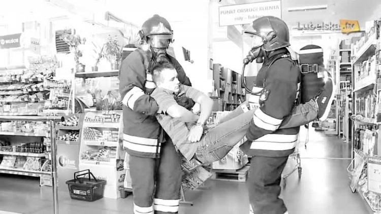 pozar_w_supermarkecie.mp4