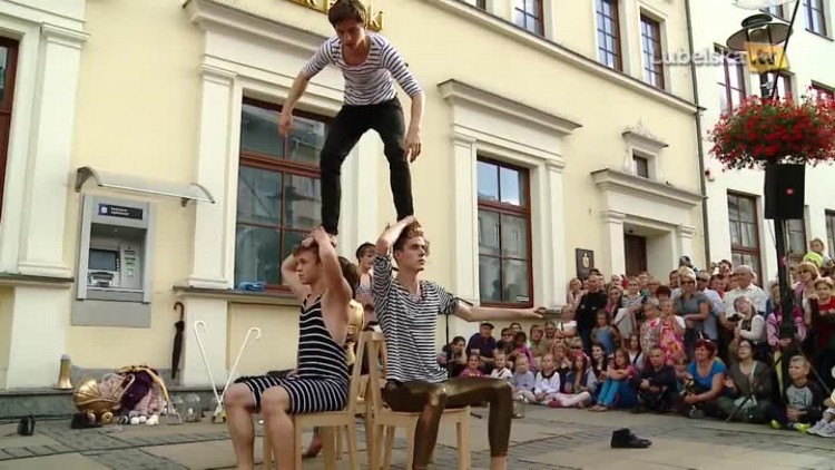 Carnaval Sztukmistrzów okiem naukowców