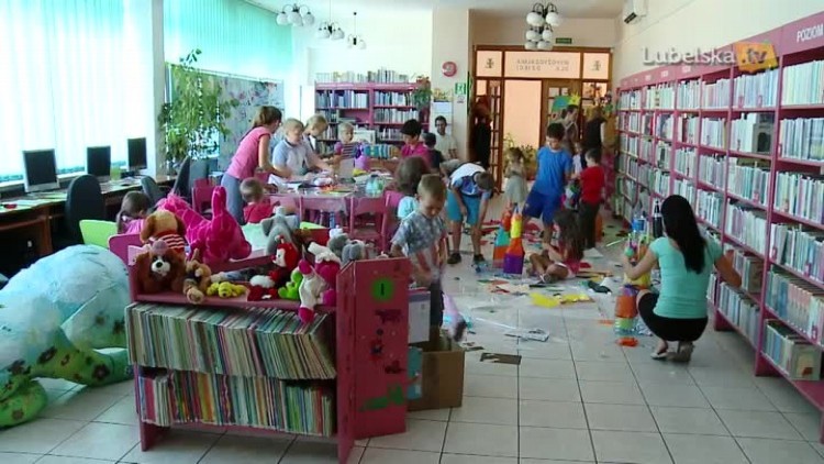 Lato w bibliotece 2015