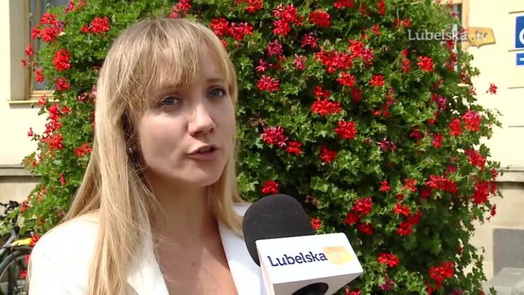 krasnicka_swiatlalogompg.mp4