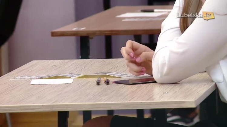 likwidacja_gimnazjow.mp4