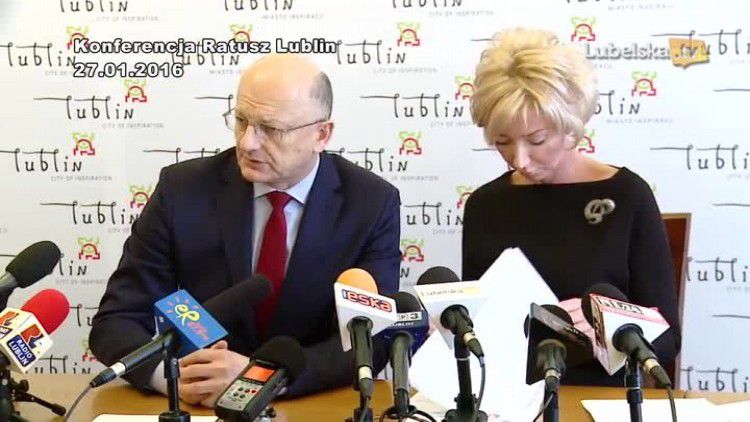 konferencja w ratuszu