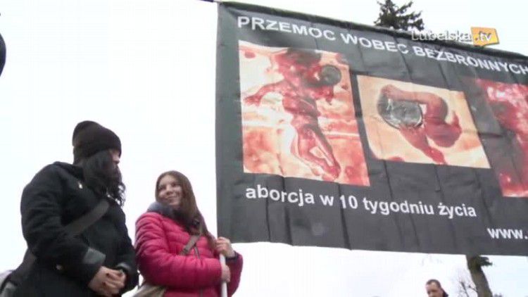 02_lkr_aborcja_protest_internet.mp4