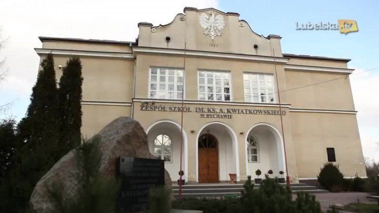 zs_im_ks_a_kwiatkowskiego_w_bychawie2.mp4