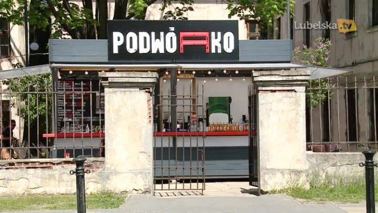 podwórko