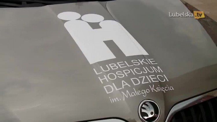 samochod dla hospicjum