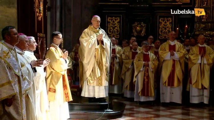 msza_pelak_z_logo.mp4