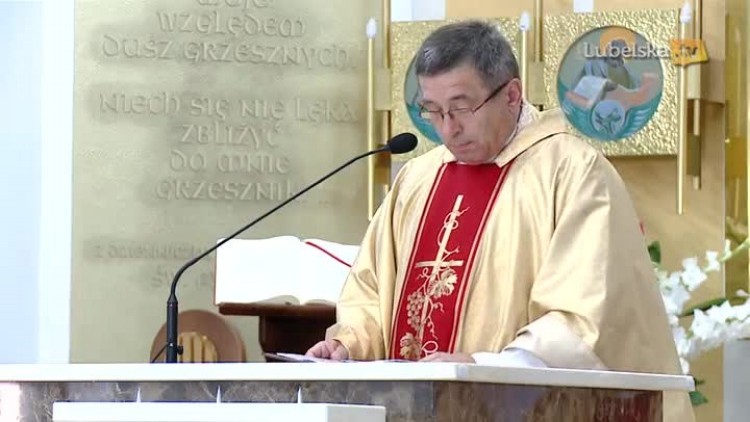 lkr_konsekracja_logo.mp4