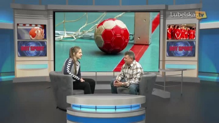 Aleksandra Olek - piłkarka ręczna na miarę reprezentacji.