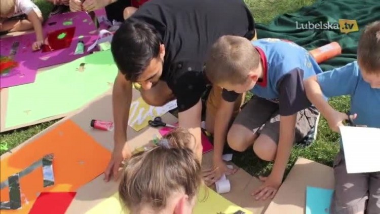 sztuka_w_walizcee_logo_net.mp4