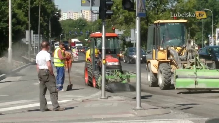 1000leca_asfalt_logo_net.mp4