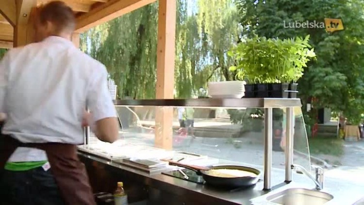 sniadanie_marszalkowski.mp4