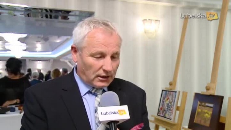 dwor_anna_licytacja.mp4