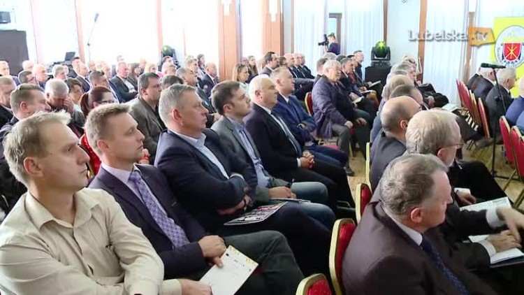 20161019_forum_gospodarcze_logo.mp4