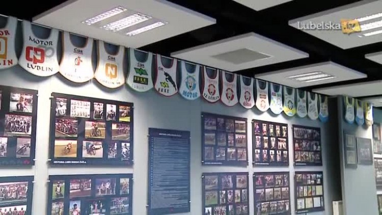 centrum_sportu_logo.mp4