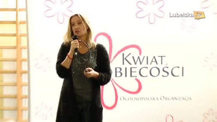 004_20161118_rakszyjki_macicy_logo.mp4