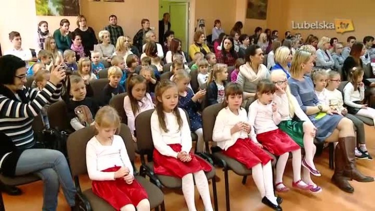 20161123_srodowisko_ponad_wszystko_logo.mp4