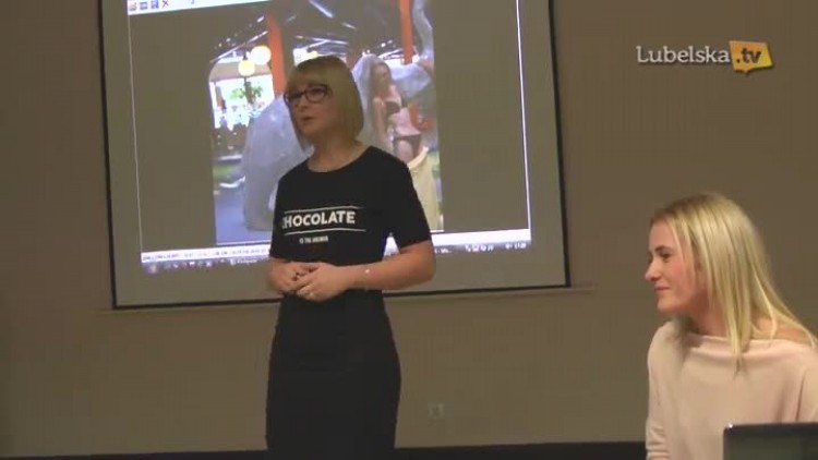 20161125_kobiety_logo.mp4