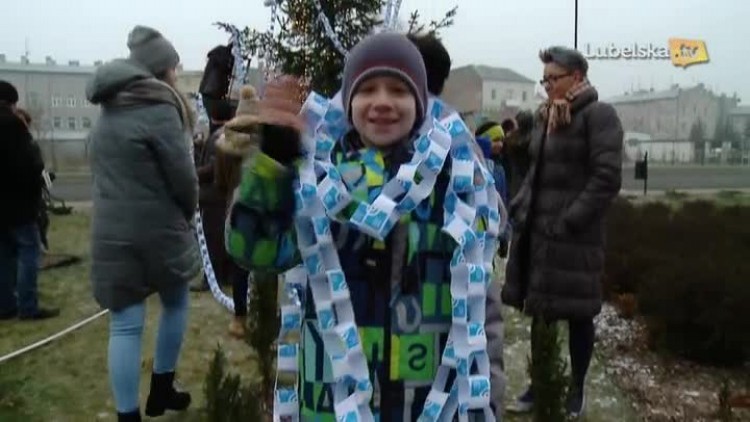 005_20161219_choinkaaqualogo.mp4