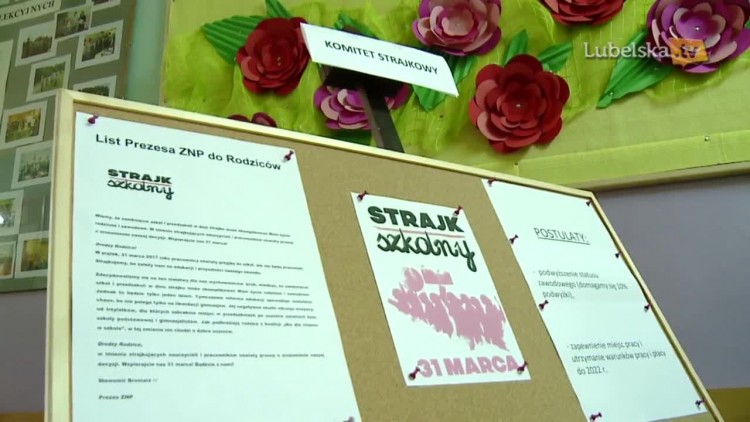 20170331_strajk_nauczycieli_logo.mp4