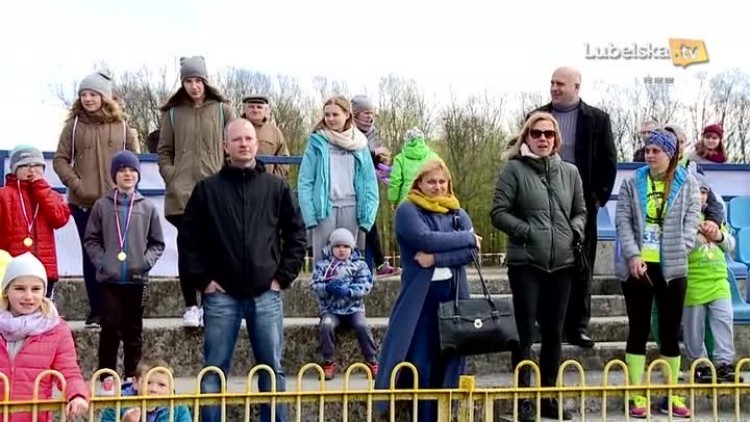 20170426_maraton_logo.mp4