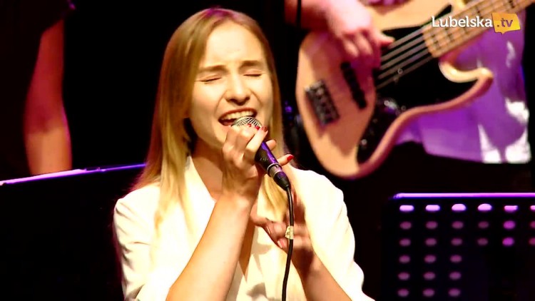 wisinska_think-1.mp4