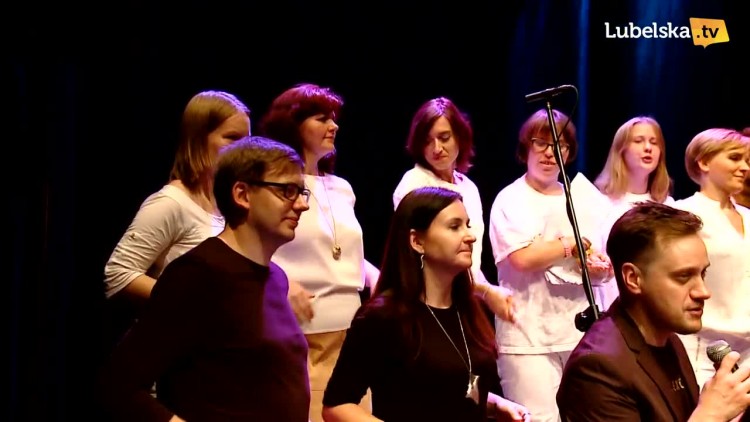 bissssssssssss-1.mp4