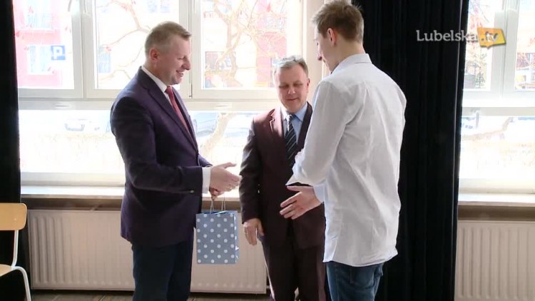 20180306_konkurs_o_monte_cassino_logo.mp4