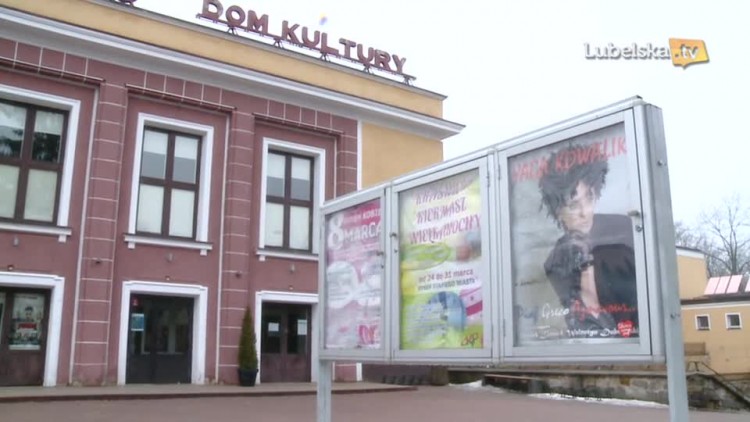 20180307_uwolnic_dom_kultury_logo.mp4