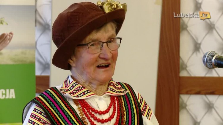 20180308_zofia_zychman_gawedy_logo.mp4