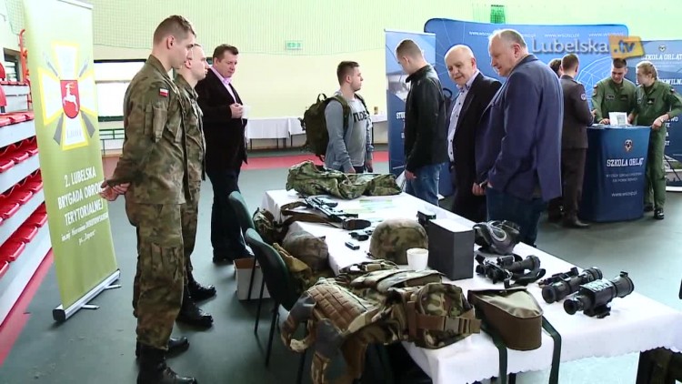 20180411_targi_edukacyjne_logo-1.mp4