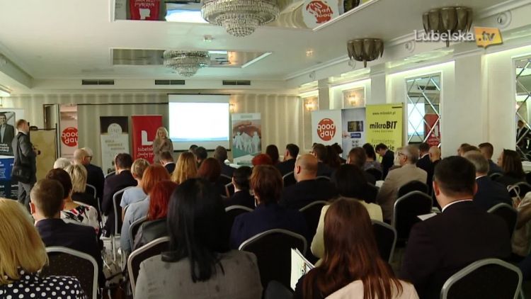 20180628_lkb_dwor_annalogo.mp4