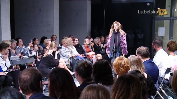 20181008_pokaz_mody_joli_szali.mp4