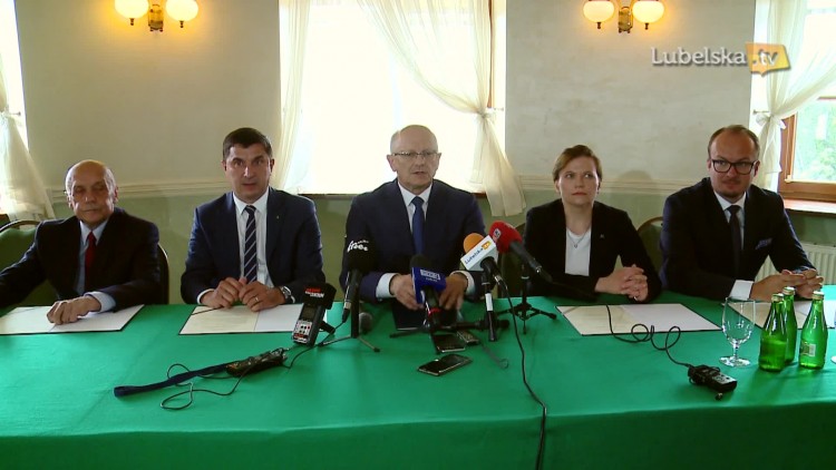 konferencja_podpisanie.mp4