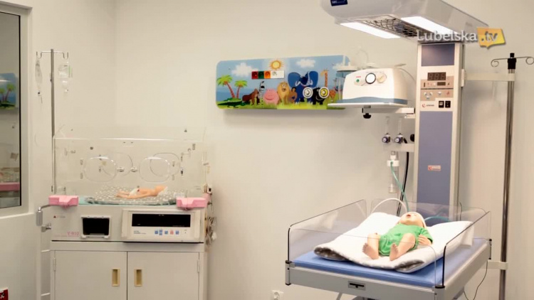 20190131_centrum_symulacji_logo.mp4