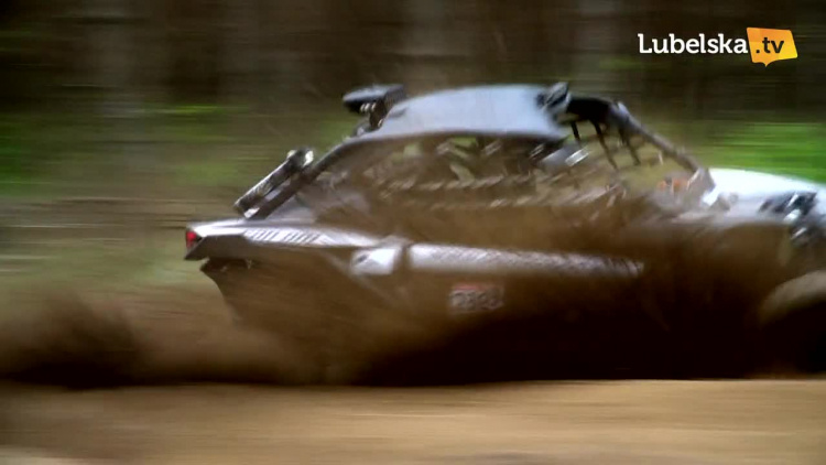 239_artur_czarniecki_logo.mp4