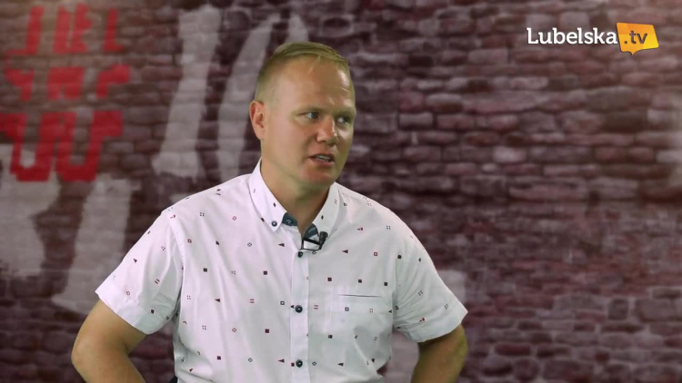 piszcz_poprawione.mp4