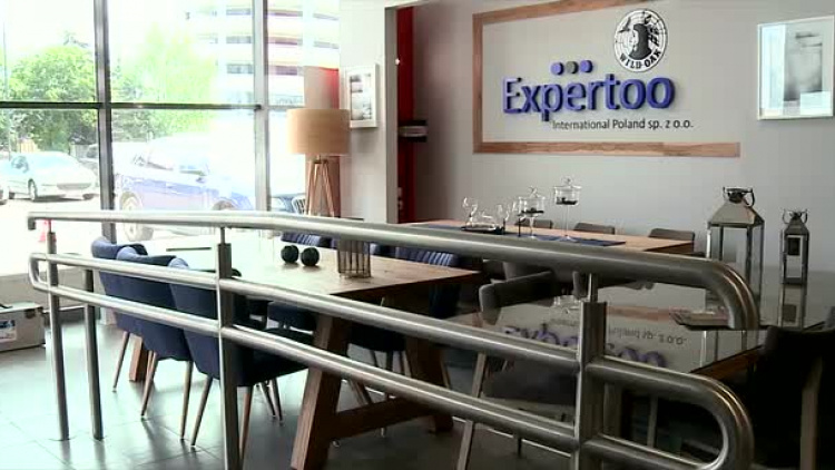 reklama-meble-expertoo-wersja-3.mp4